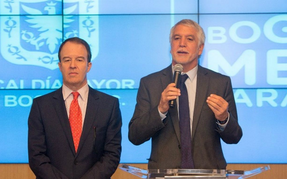 Ahora Peñalosa adjudicaría el metro a seis días de elecciones