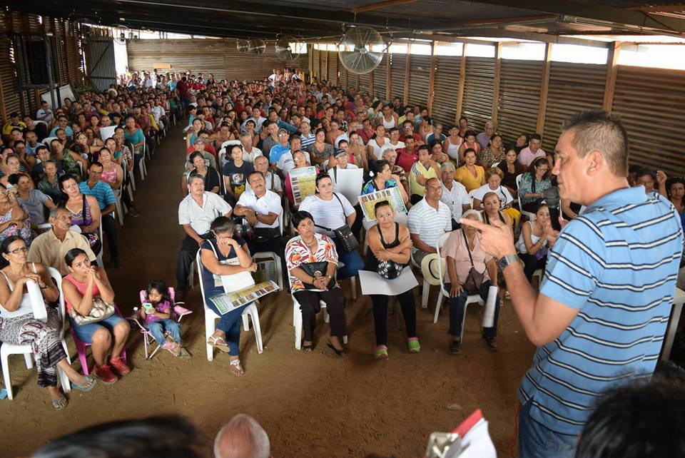 Gorky participa de las reuniones de Asofrontmile y dice que es el gestor del proyecto.