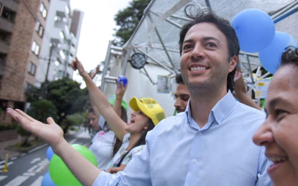 Un solo alcalde para el Aburrá, el último globo al aire de Quintero